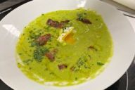 Participants suivant une recette en visio lors d’un atelier culinaire en ligne avec MadCityZen. | © MadCityZen